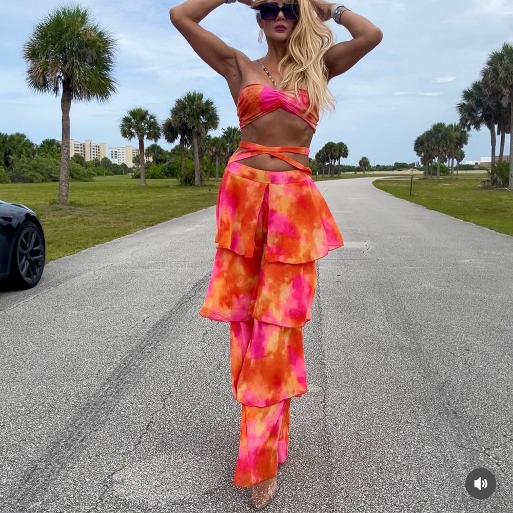 Fashion Nova set , size L